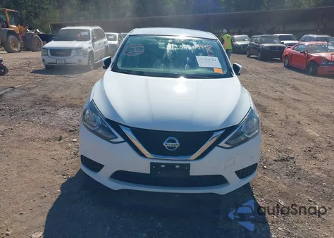 2017 Nissan Sentra Sv z USA, uszkodzony, nr VIN 3N1AB7AP0HY297777